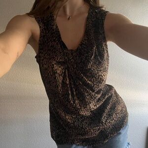 Leopard print top